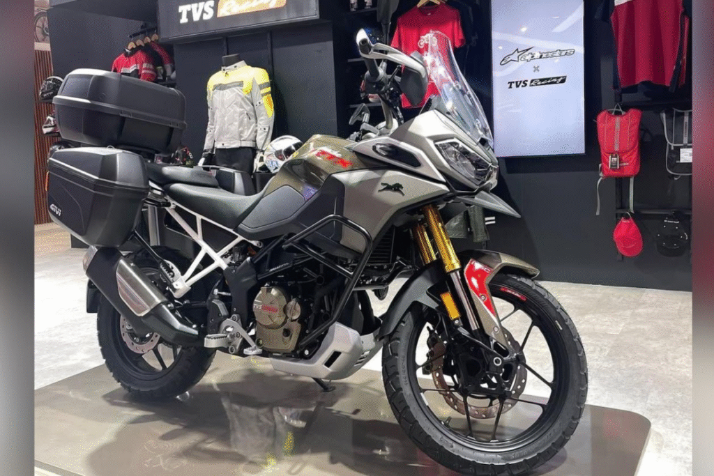 TVS Apache RTX 300